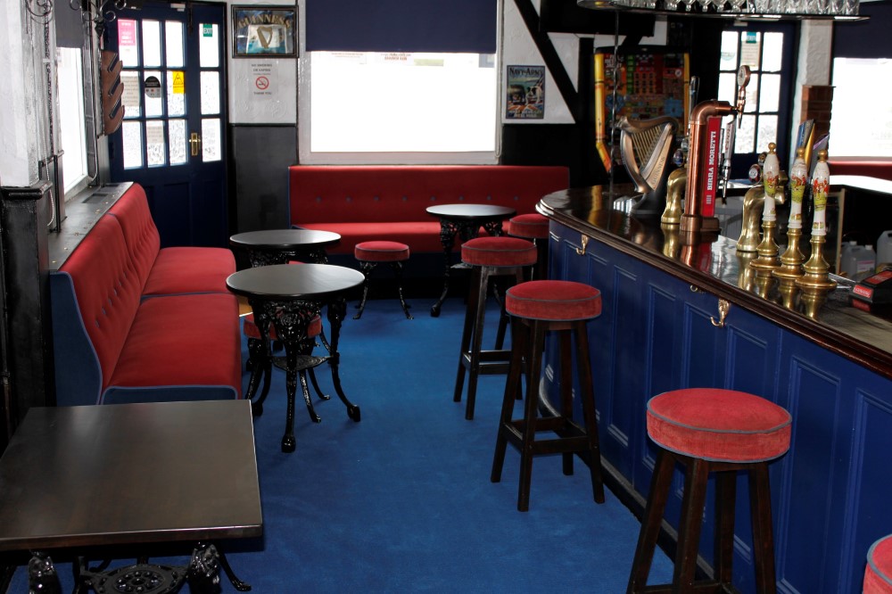 Pub Bench & Stool Seating